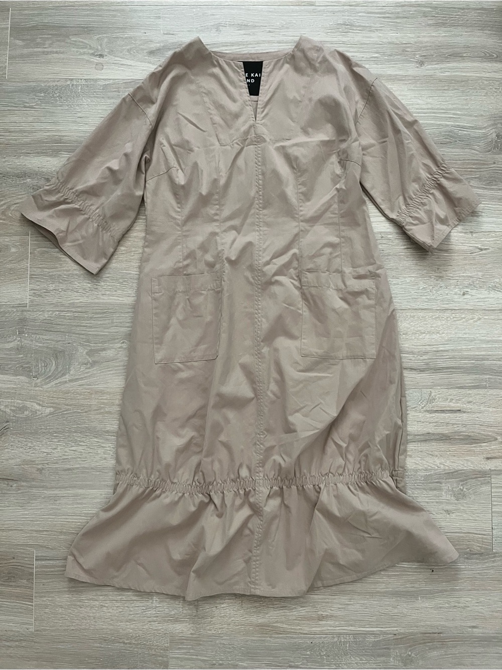 Bitte Kai Rand Women’s Light Taupe V-Neck Midi Dress with Ruffle Hem Size Small